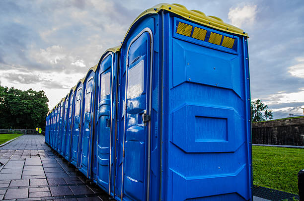 Best Portable restroom trailer rental  in Maysville, OK